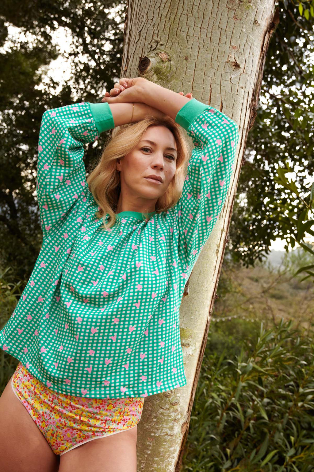 Julie fait du 38 et porte une taille M/L*