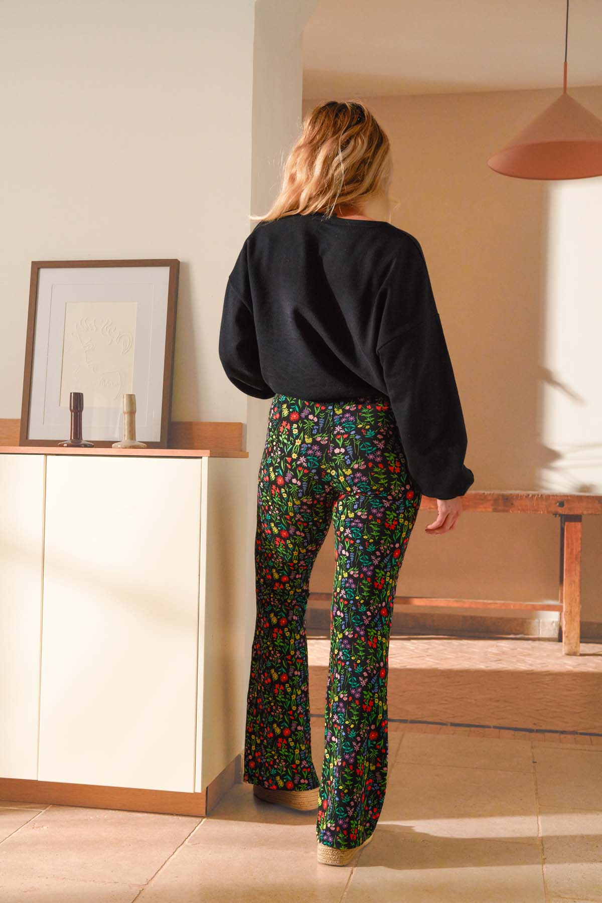 Julie fait du 38 et porte une taille M*