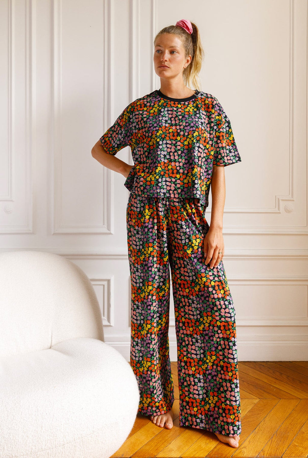 Violette fait 1m75 et du 36, elle porte une taille S*