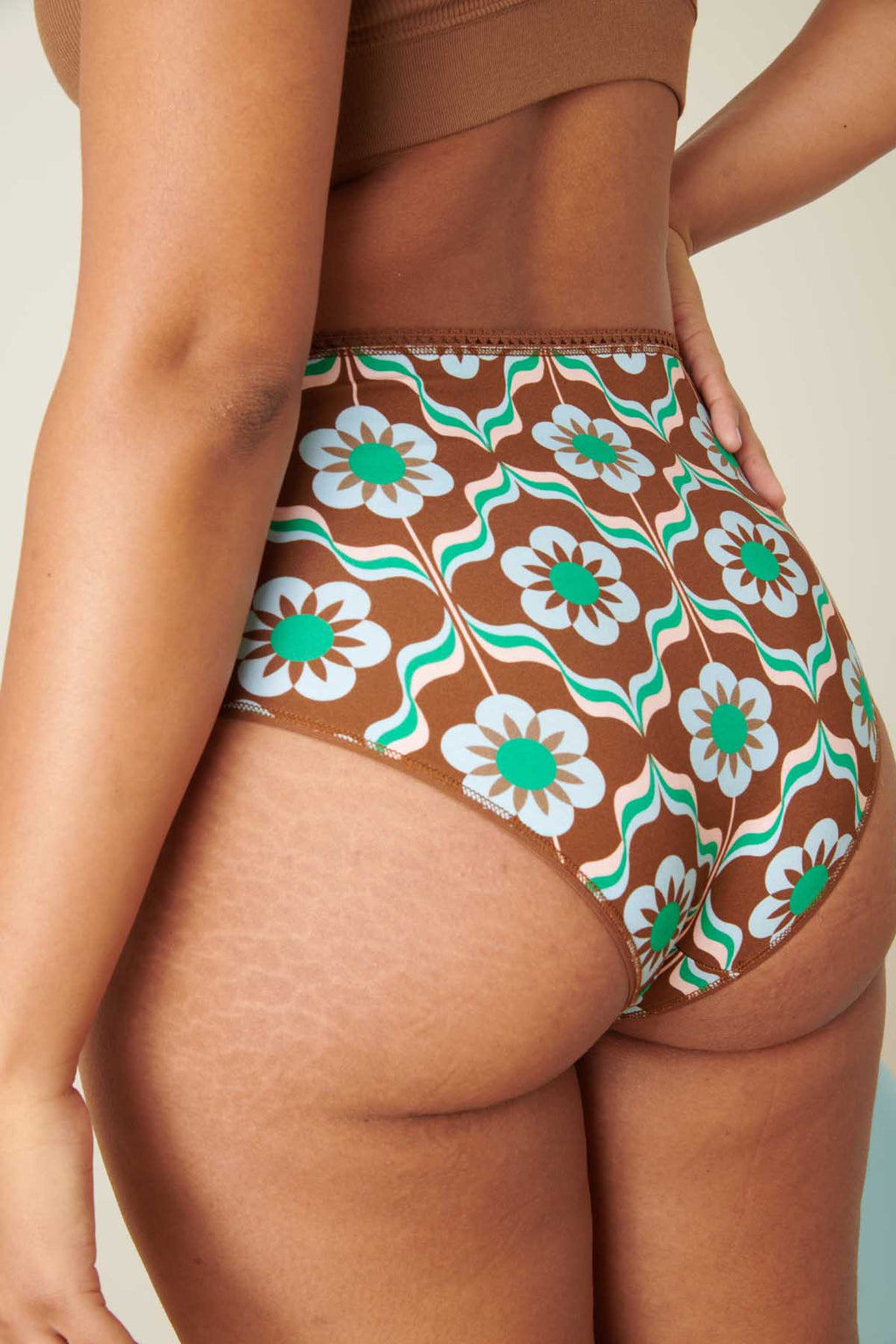 Marie-Charles fait du 38 et porte une taille M*