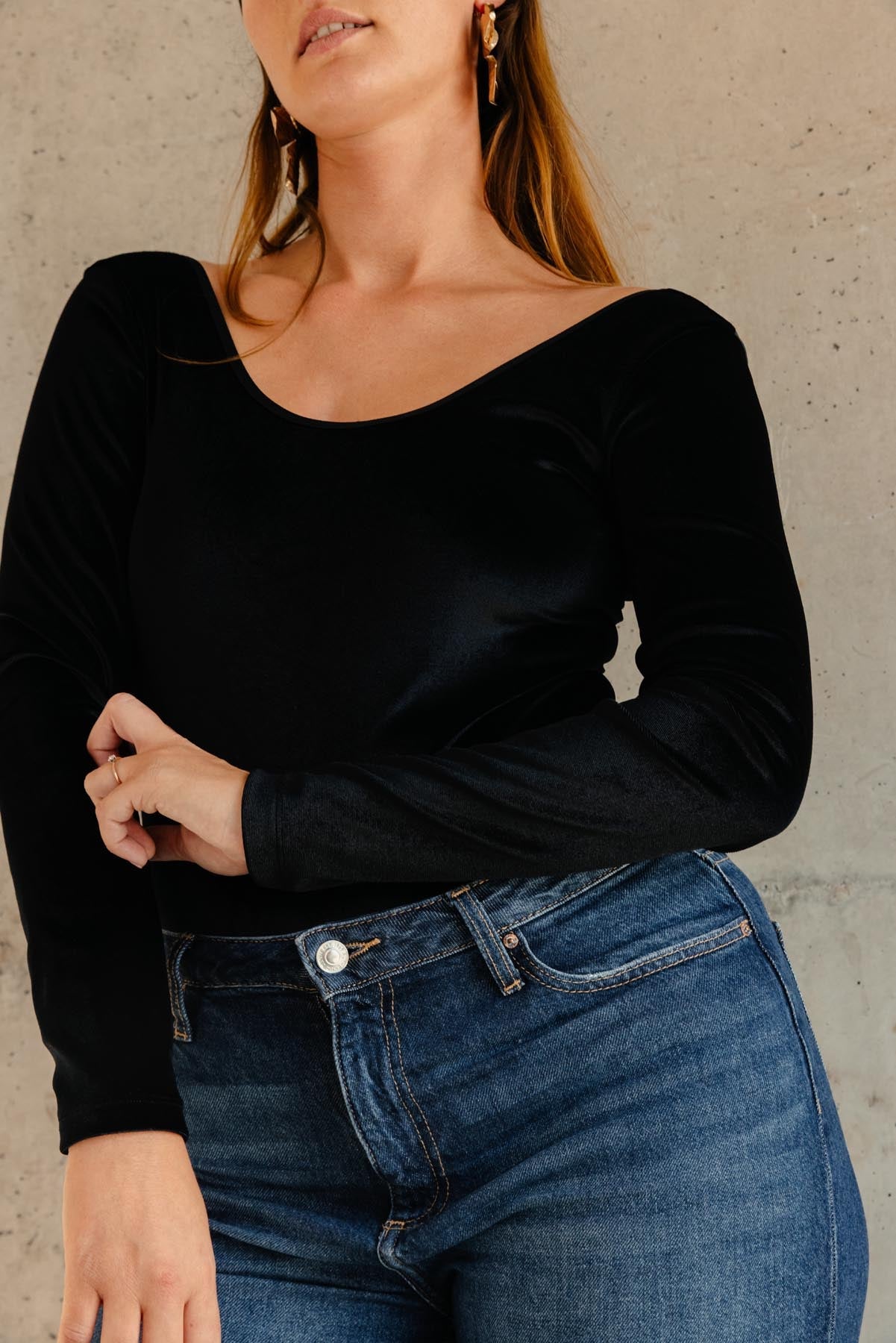 Lorea fait du 38 et porte une taille M*