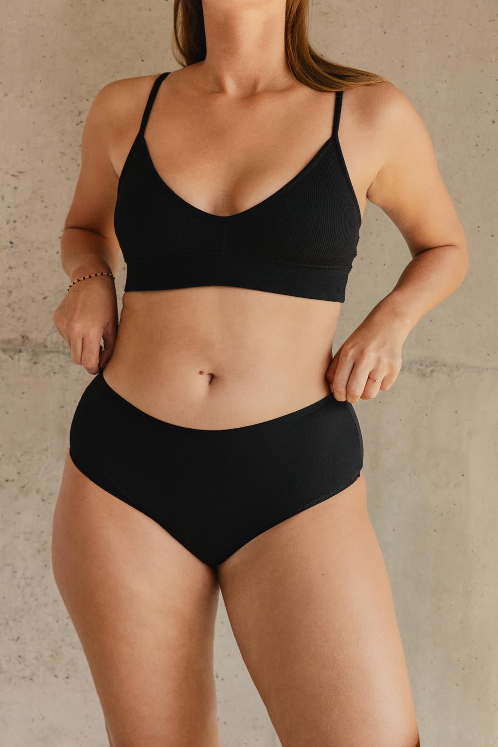 Lorea fait du 38 et porte une taille M*