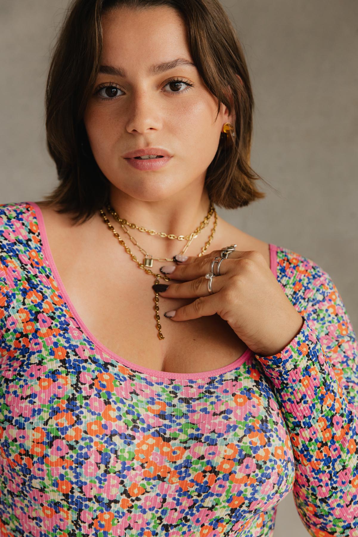 Rachel fait du 38 et porte une taille M* 