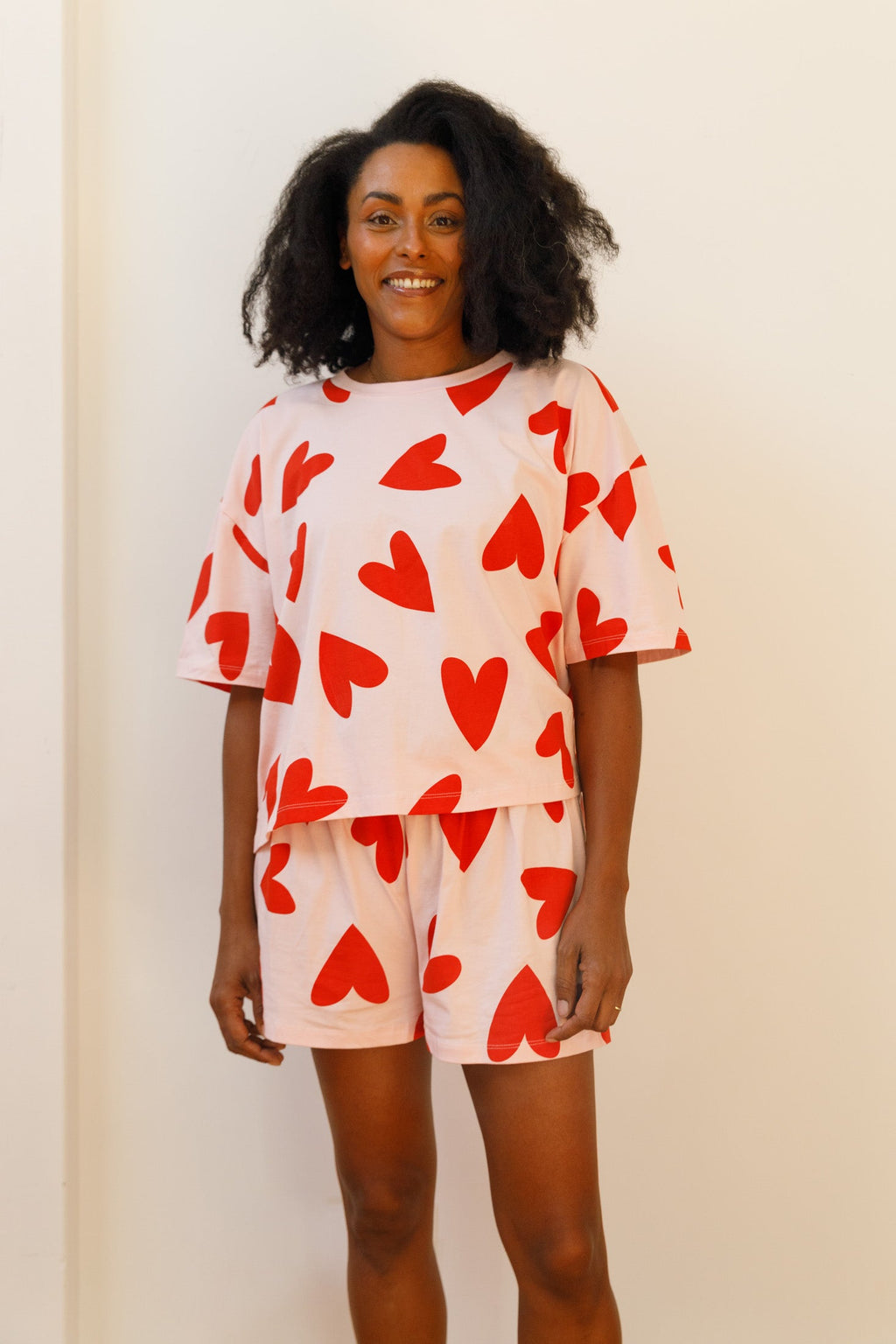 Mika fait du 36, elle porte une taille S*