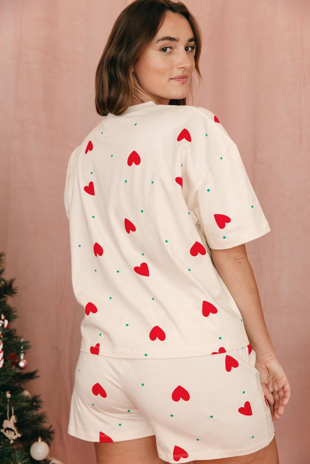 Lorea fait du 38 et porte une taille M*