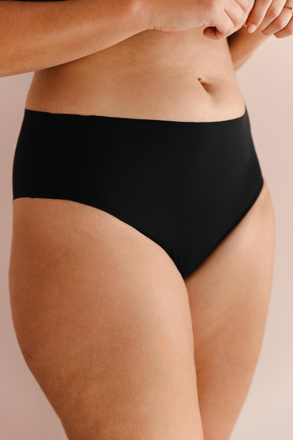 Lorea fait du 38 et porte une taille M*