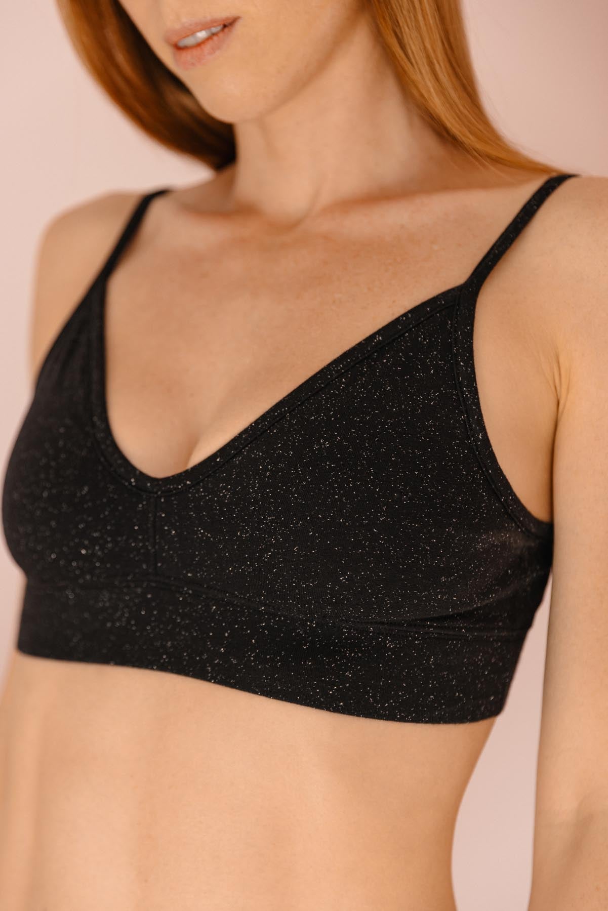 Fannie fait du 85B et porte une taille M*