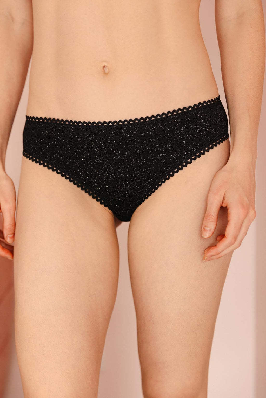 Fannie fait du 34 et porte une taille XS*