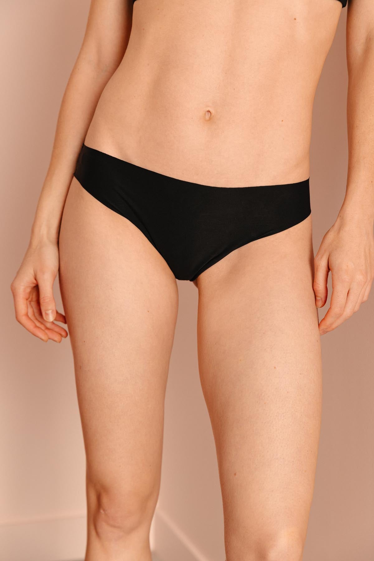 Fannie fait du 34 et porte une taille XS*