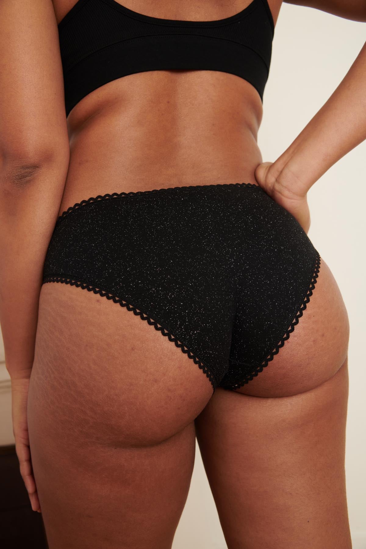 Marie-Charles fait du 38 et porte une taille M*