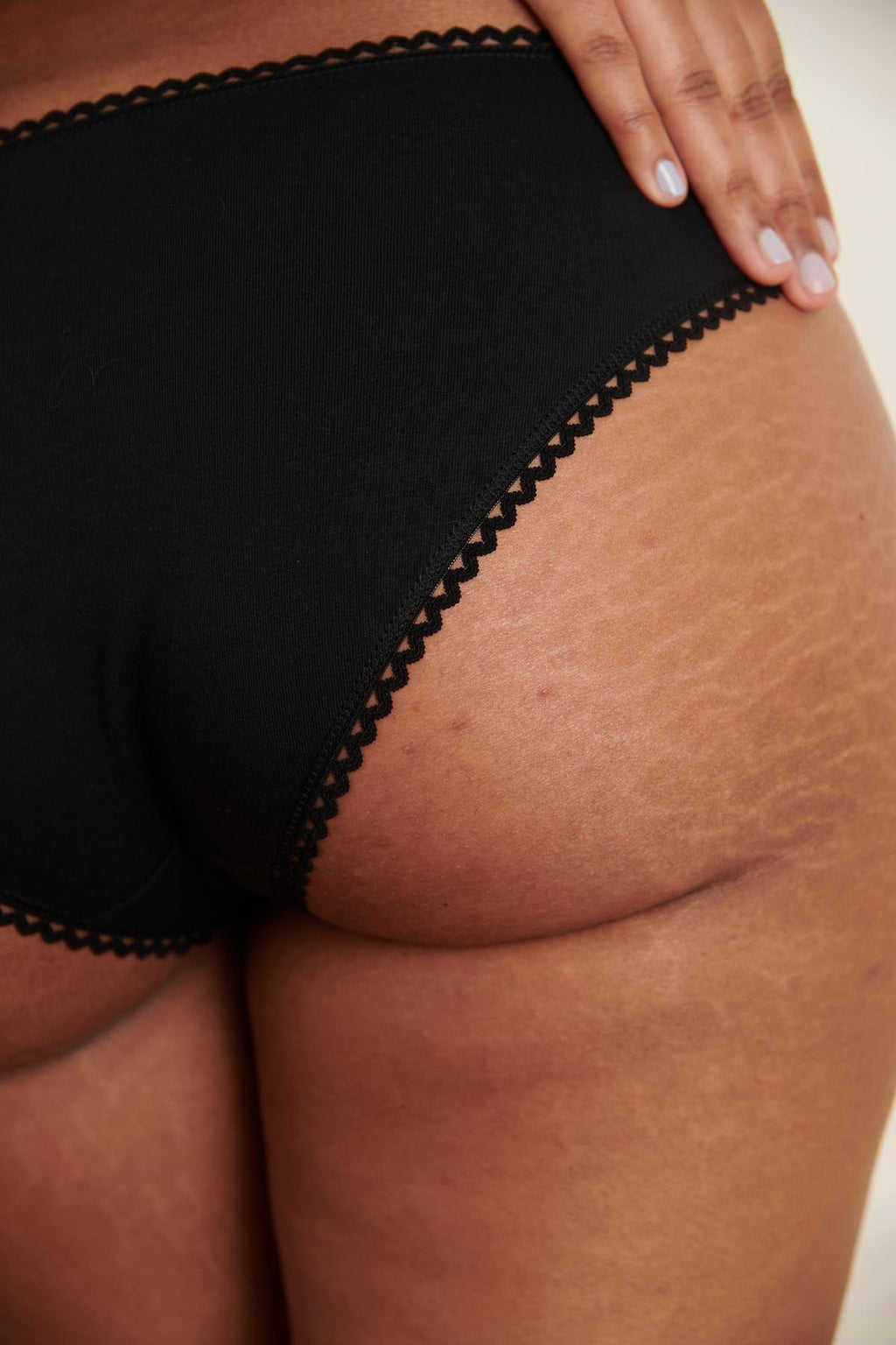 Marie-Charles fait du 38 et porte une taille M*
