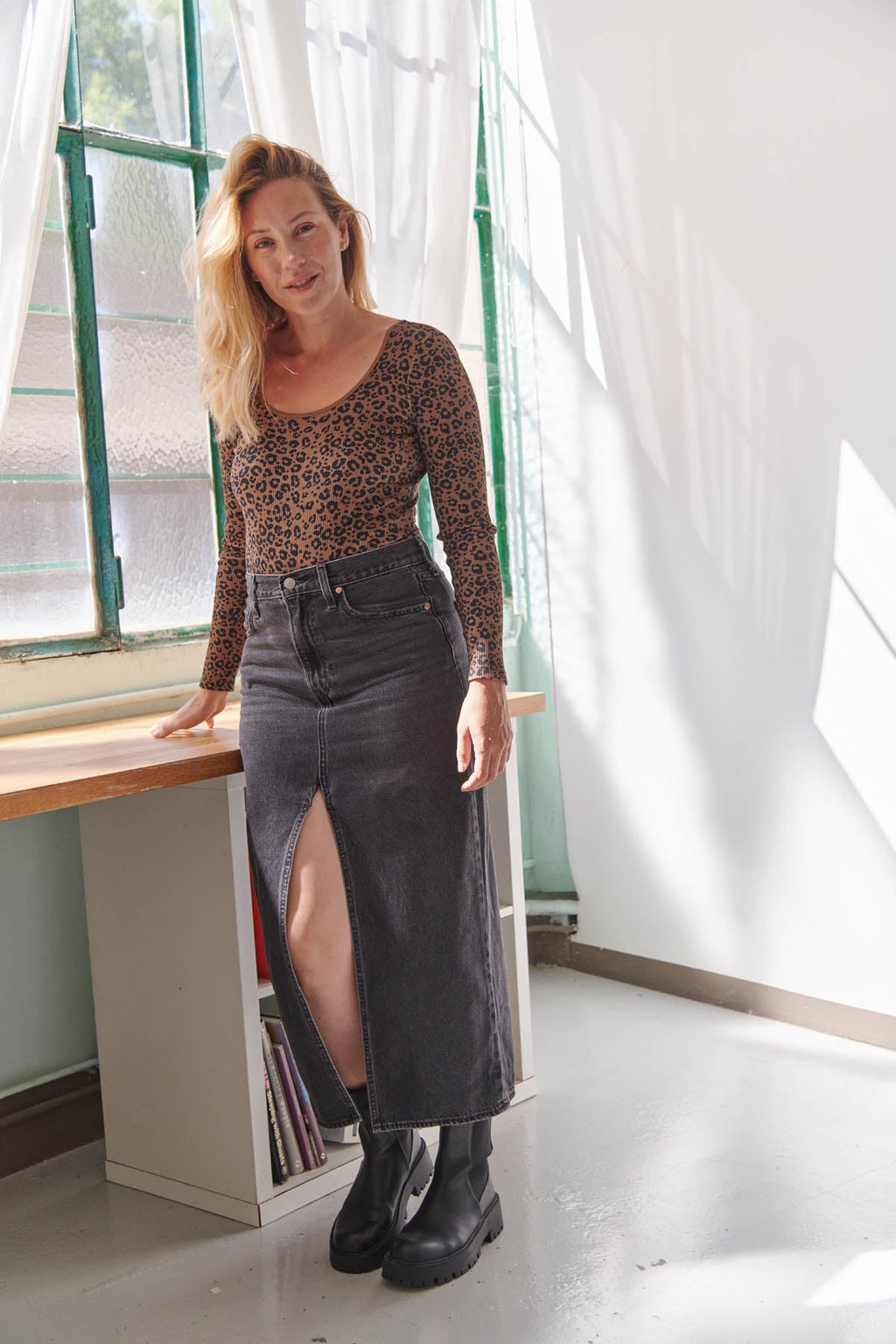 Julie fait du 40 et porte une taille M*