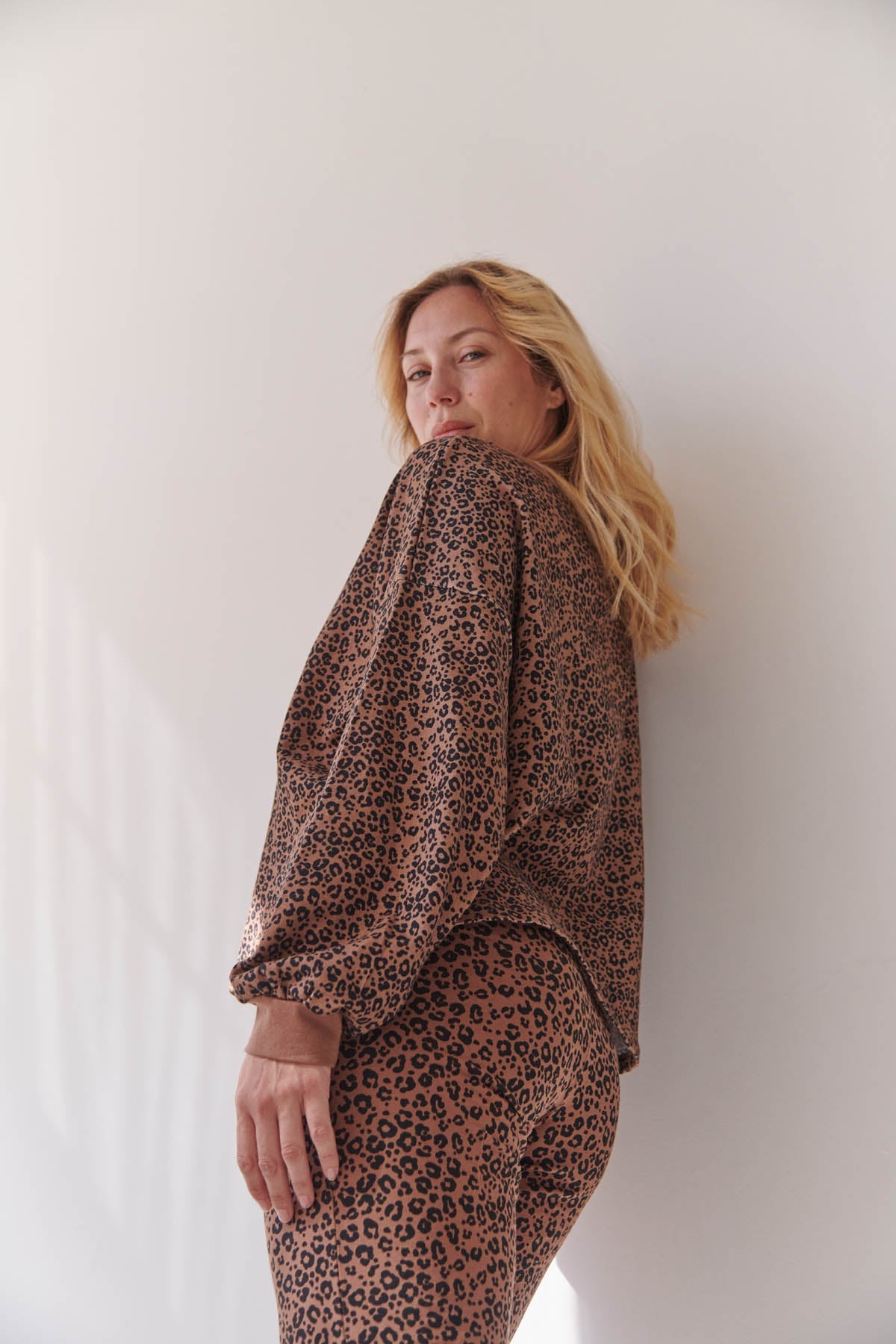 Sweat & Pantalon Évasé Coton BIO - Léopard Marron
