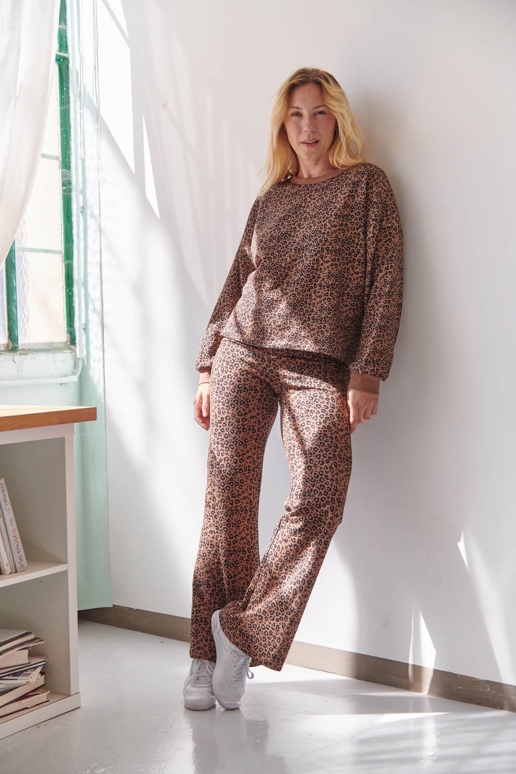Julie fait du 40 et porte une taille M*