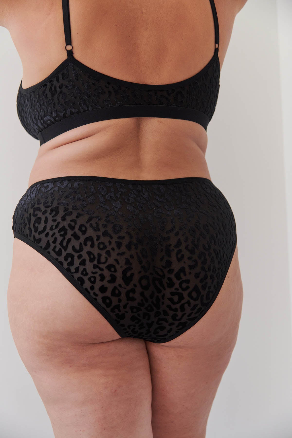 1 BRASSIERE + 1 TAILLE HAUTE TULLE - Léopard Noir