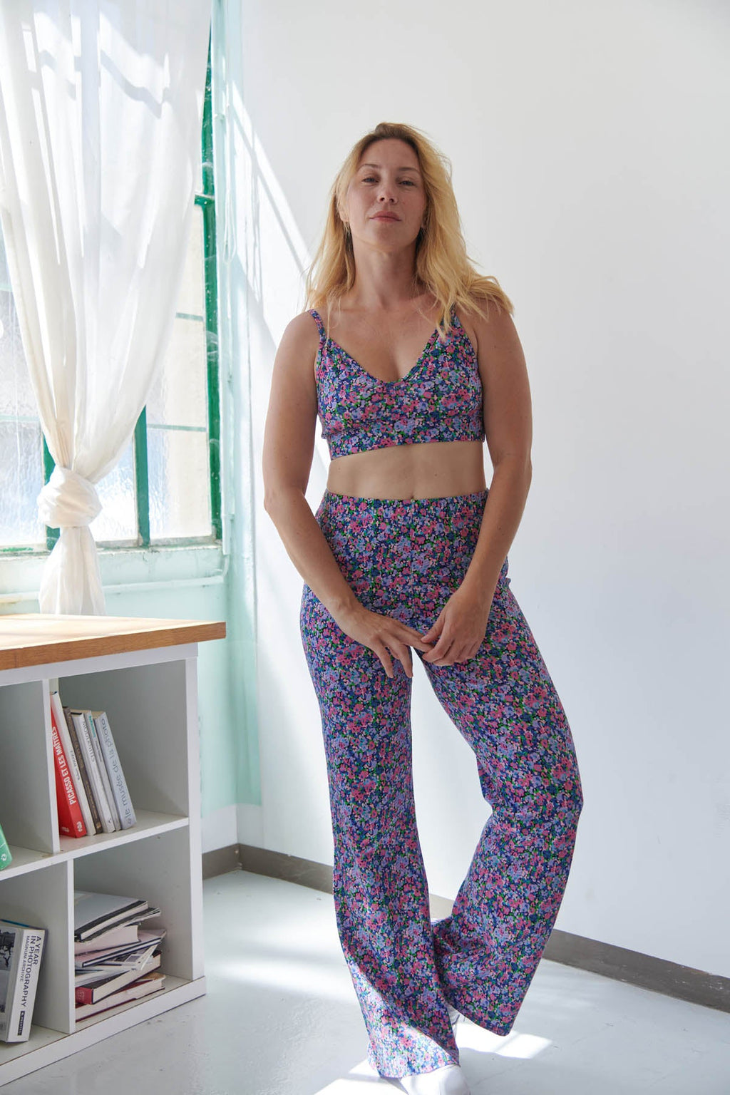 Julie fait du 40 et porte une taille M*