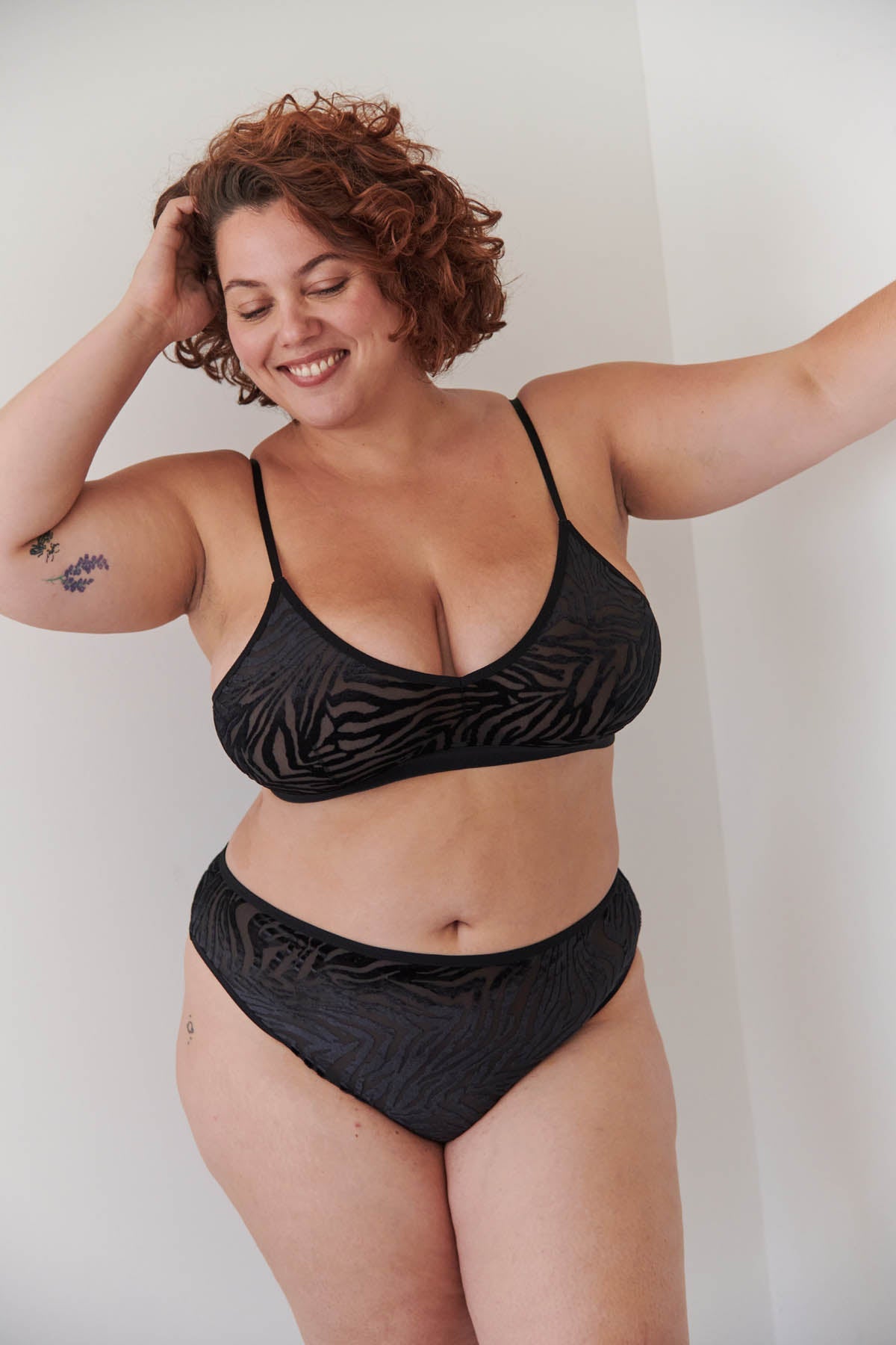 1 BRASSIERE + 1 TAILLE HAUTE TULLE - Zèbre Noir
