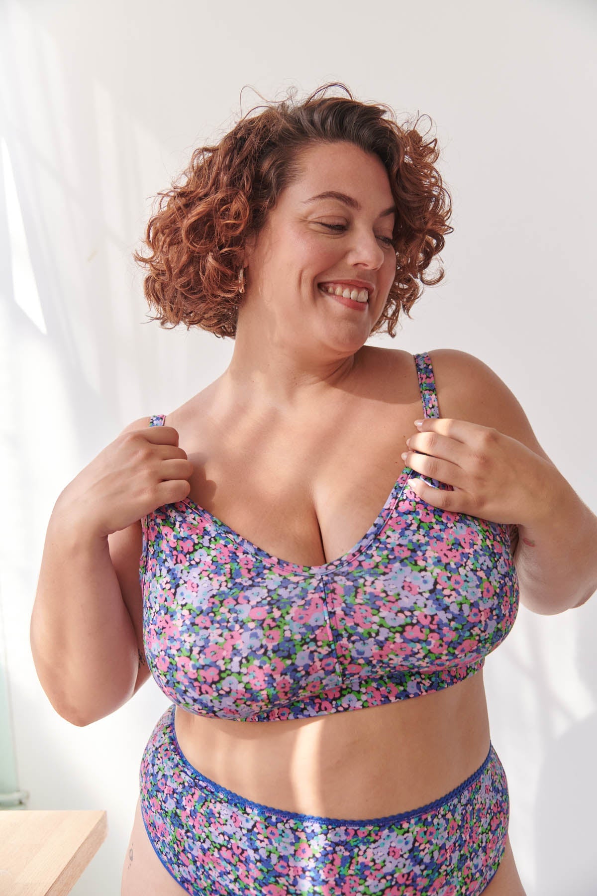 Amandine fait du 100F et porte une taille 3XL*