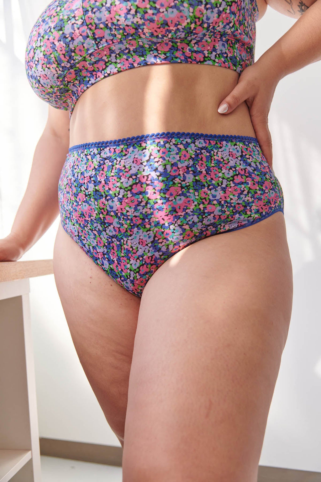 Amandine fait du 44 et porte une taille 2XL*