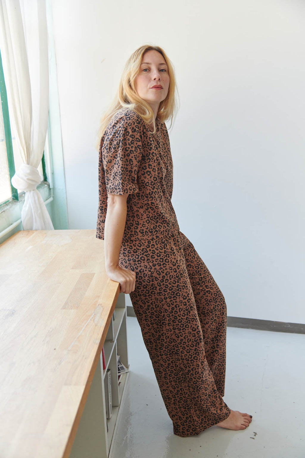 Julie fait du 40 et porte une taille M*