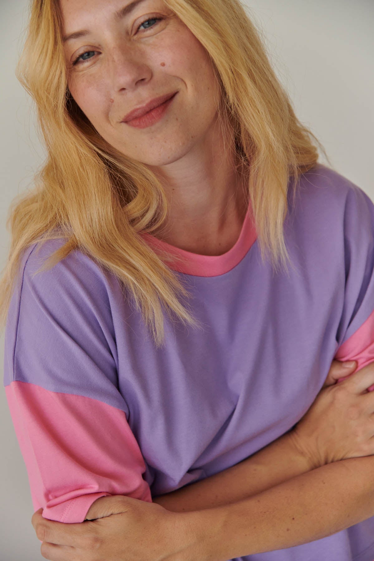 Julie fait du 40 et porte une taille M*