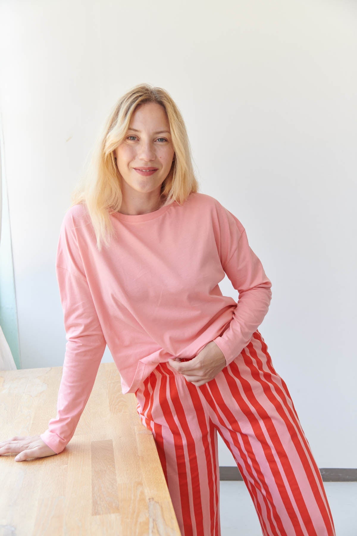 Julie fait du 40 et porte une taille M*
