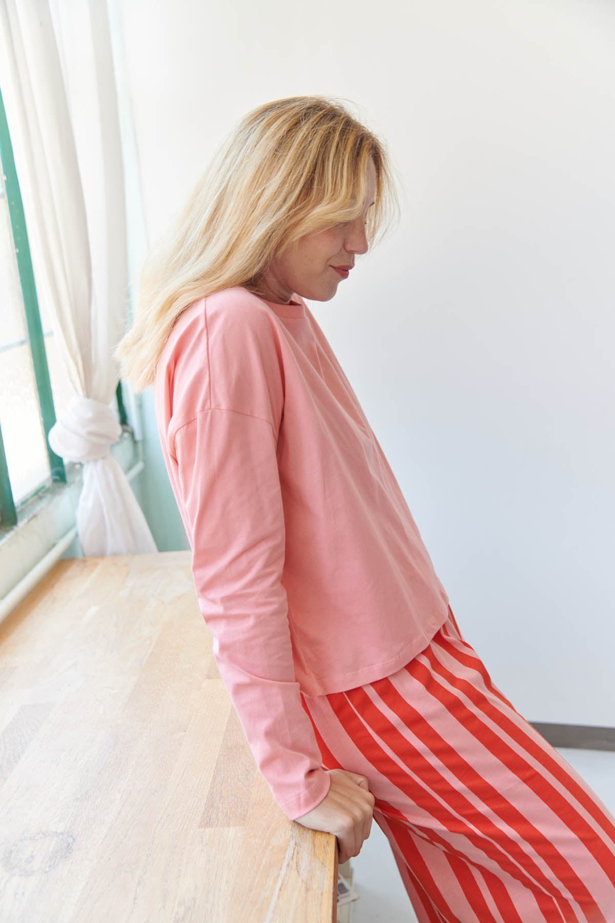 Julie fait du 40 et porte une taille M*