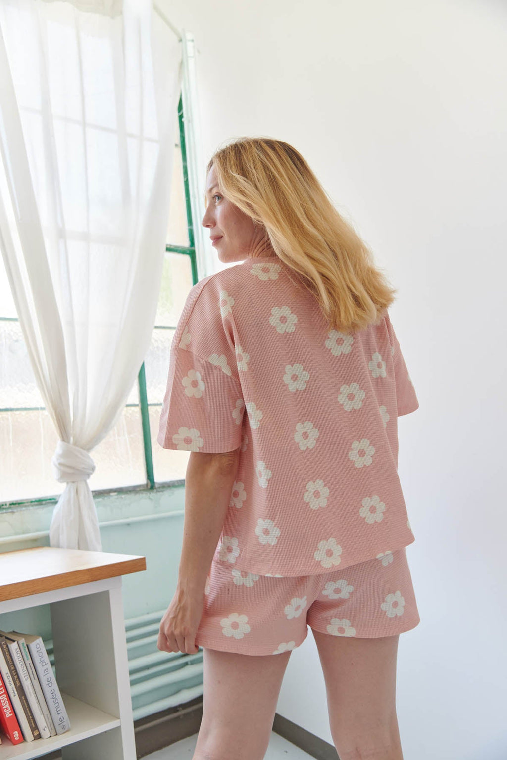 Julie fait du 40 et porte une taille M*