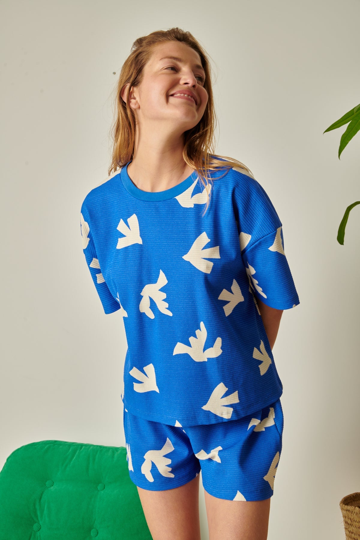 Violette fait du 36 et porte une taille S*