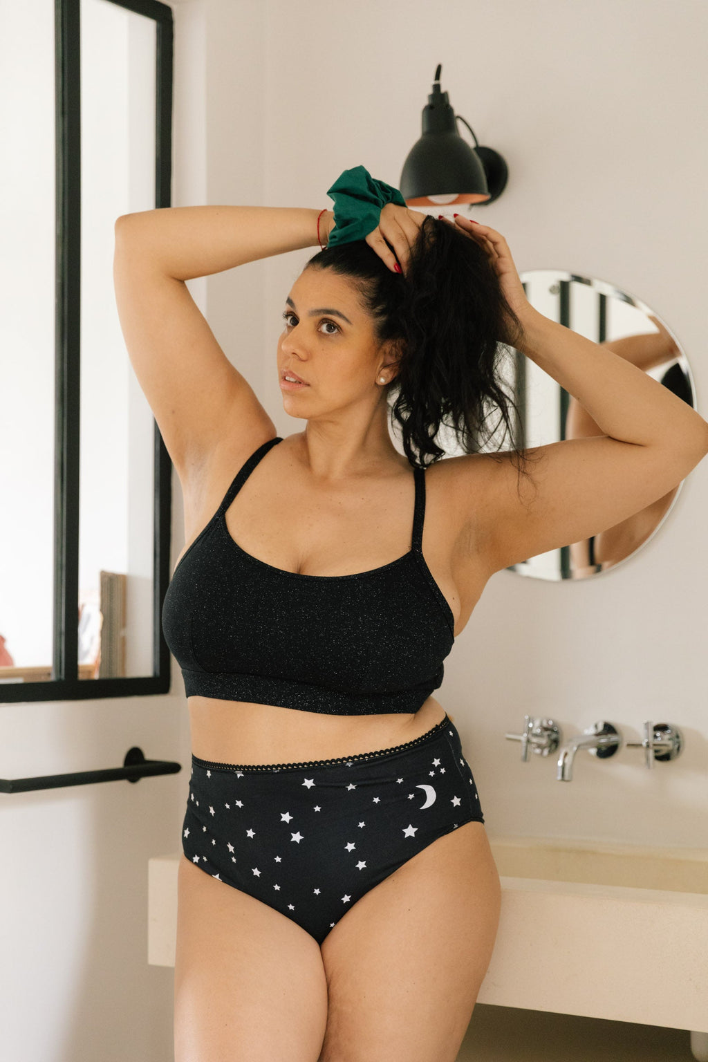 Kaoutar fait du 46 et porte une taille 2XL*