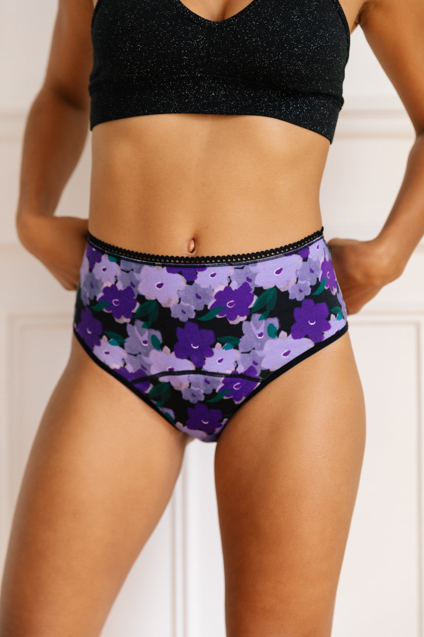 Culotte menstruelle Taille Haute GOTS - Flux abondant | Fleurs Violettes