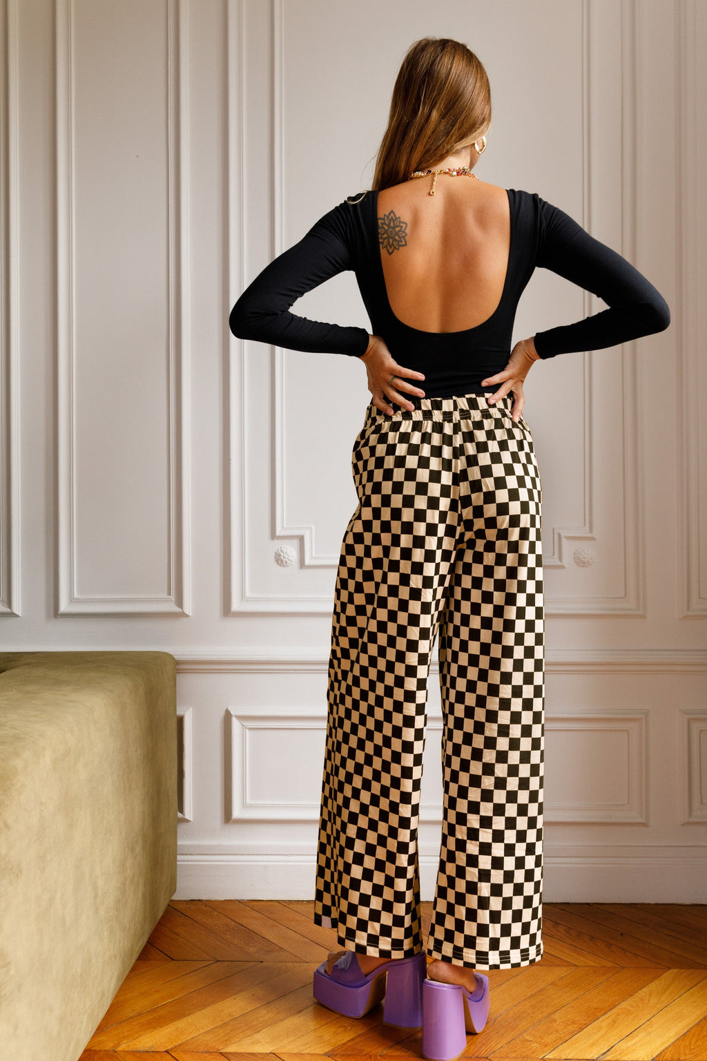 Violette fait 1m75 et du 36, elle porte une taille S*