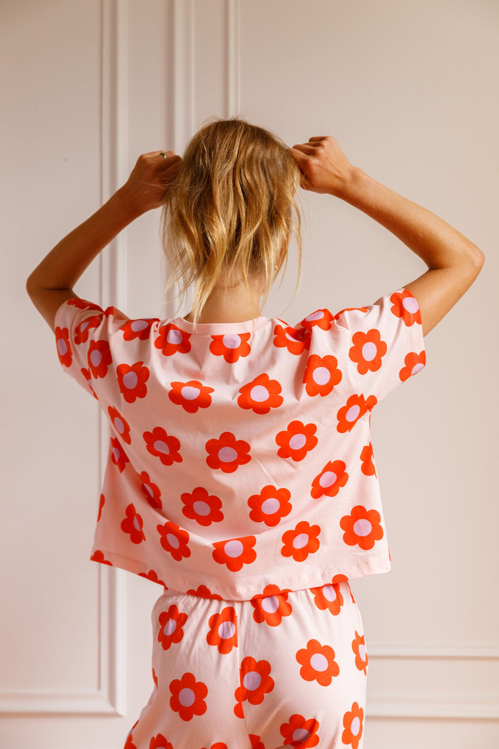Violette fait 1m75 et du 36, elle porte une taille S*