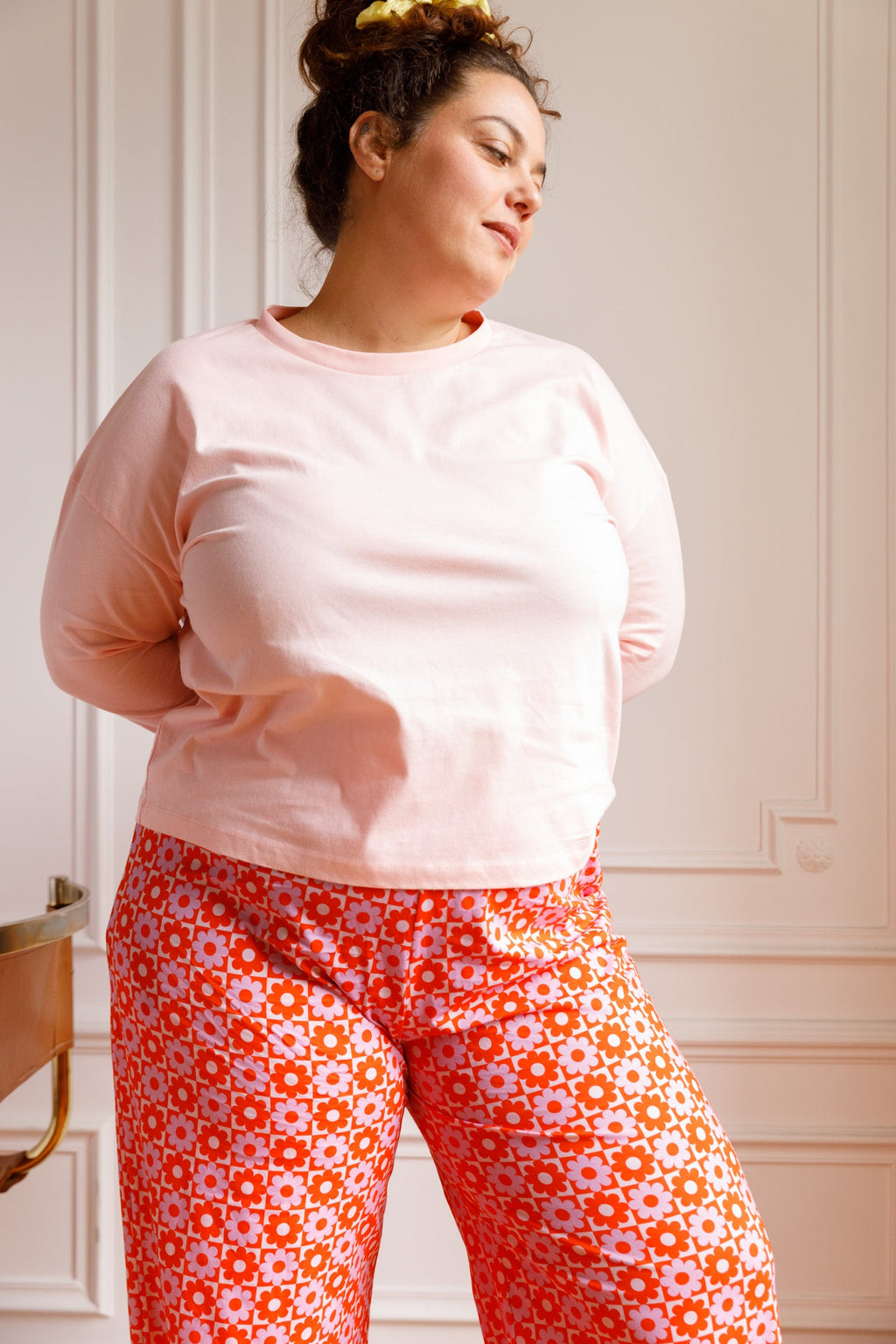 Amandine fait 1m70 et du 44 et porte une taille XL*