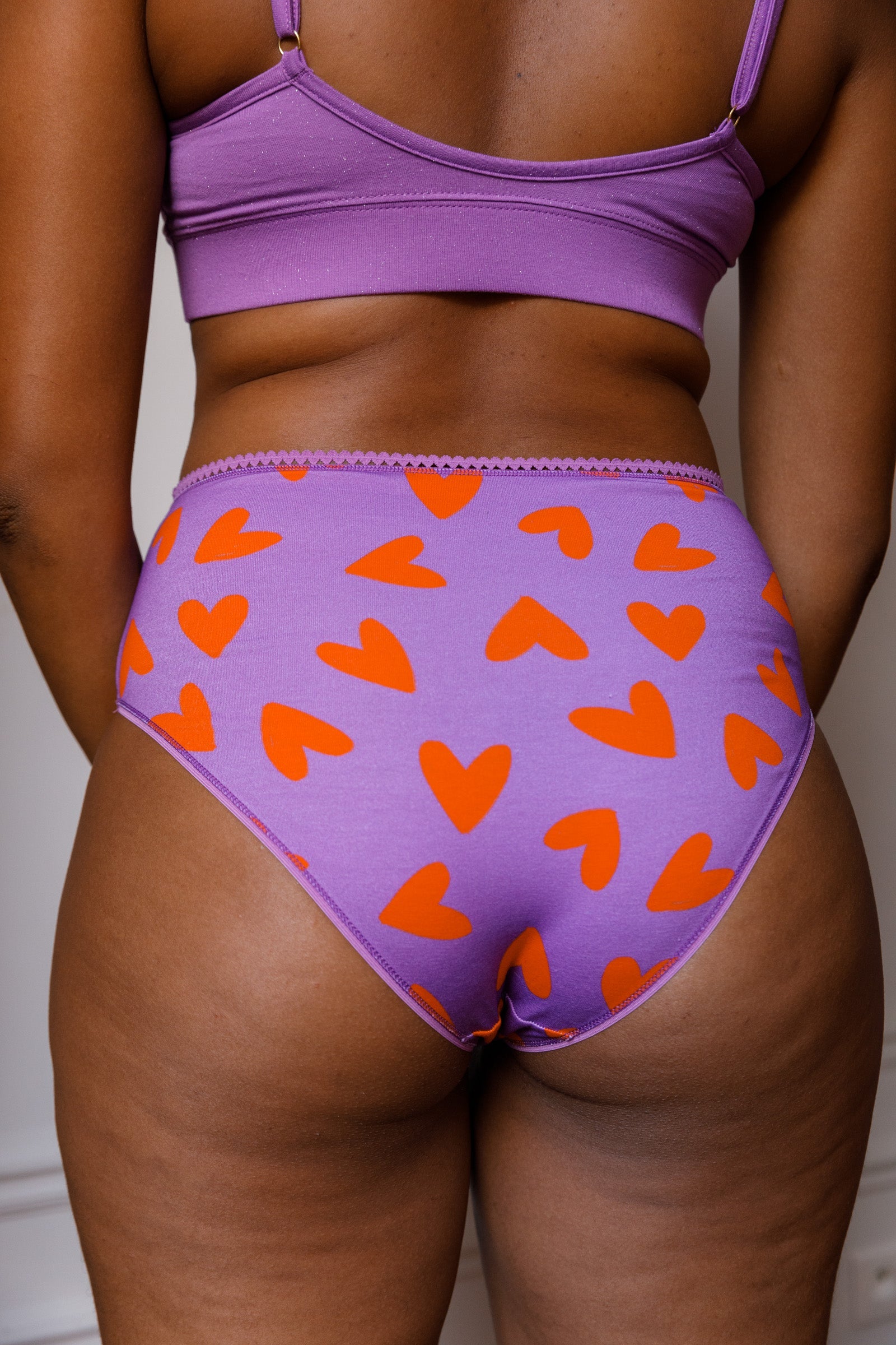 Maeva fait du 40 et porte une taille M*